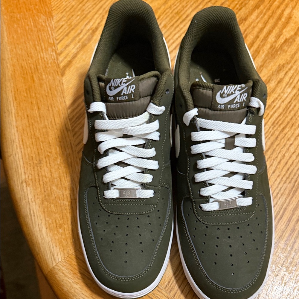 Nike Air Force 1 Sneakers - Dark Green and White